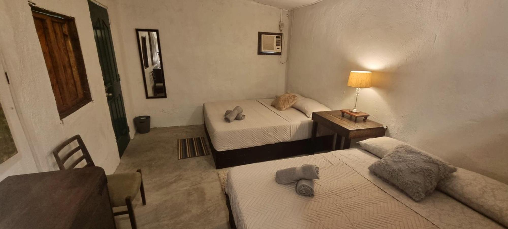 Marius B&B & Hostel Silang Kültér fotó